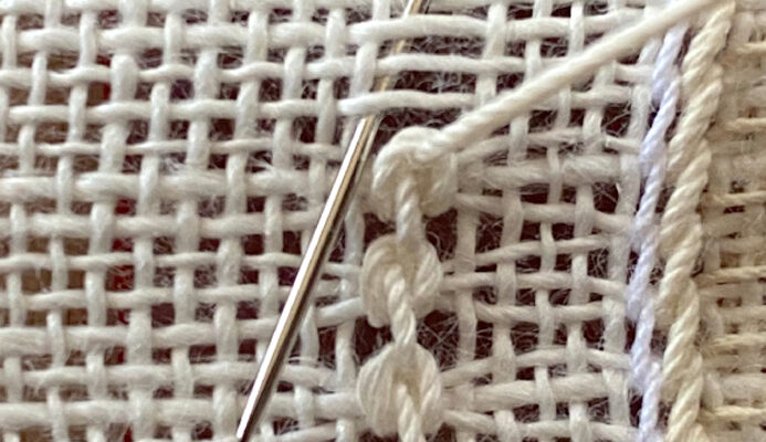 Pulled Thread Embroidery – Bordado de Fio Puxado