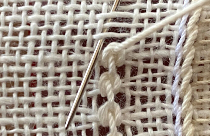 Pulled Thread Embroidery – Bordado de Fio Puxado