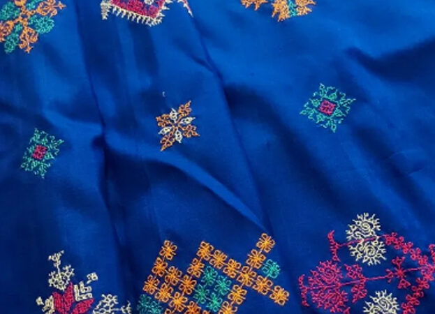  Bordado Kasuti – India