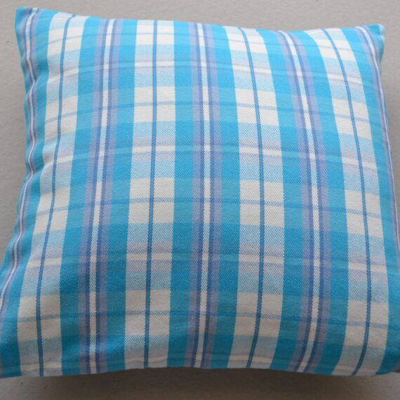 Kit Gift – Almofada xadrez azul