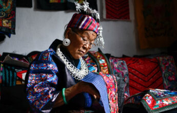 Bordado Miao – China