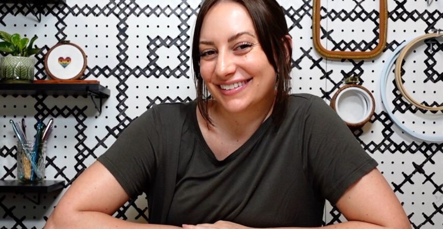 Entrevista com Jacquie – Atom Heart Cross Stitch – EUA – POR/ENG